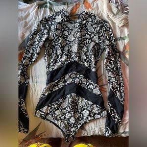 O’Neill long sleeve one piece